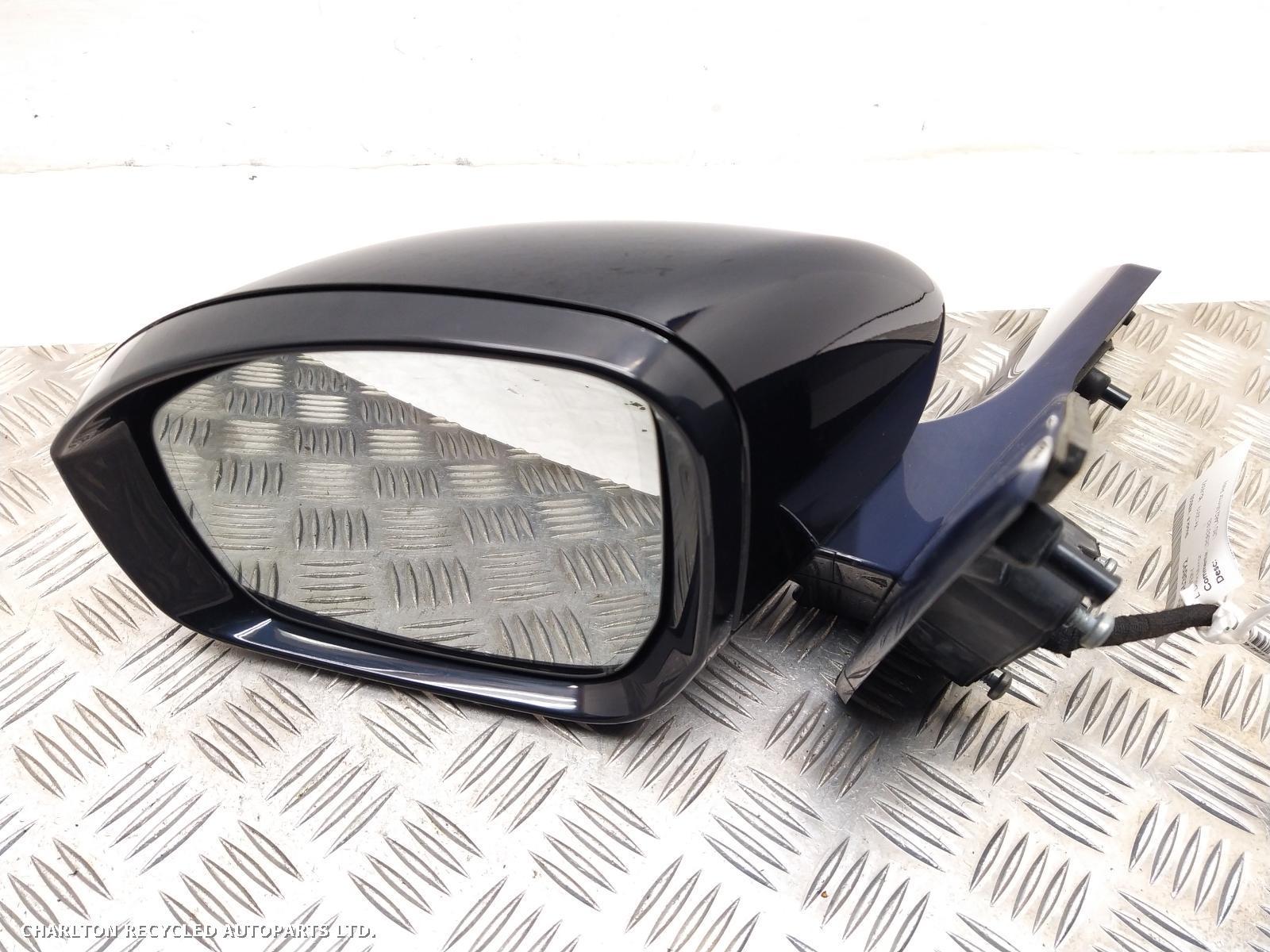 View Auto part L Door Mirror LAND ROVER DISCOVERY 2019