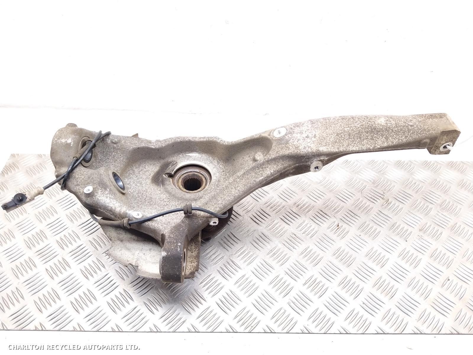 View Auto part LF Hub/Stub Axle Assembly LAND ROVER DISCOVERY 2019