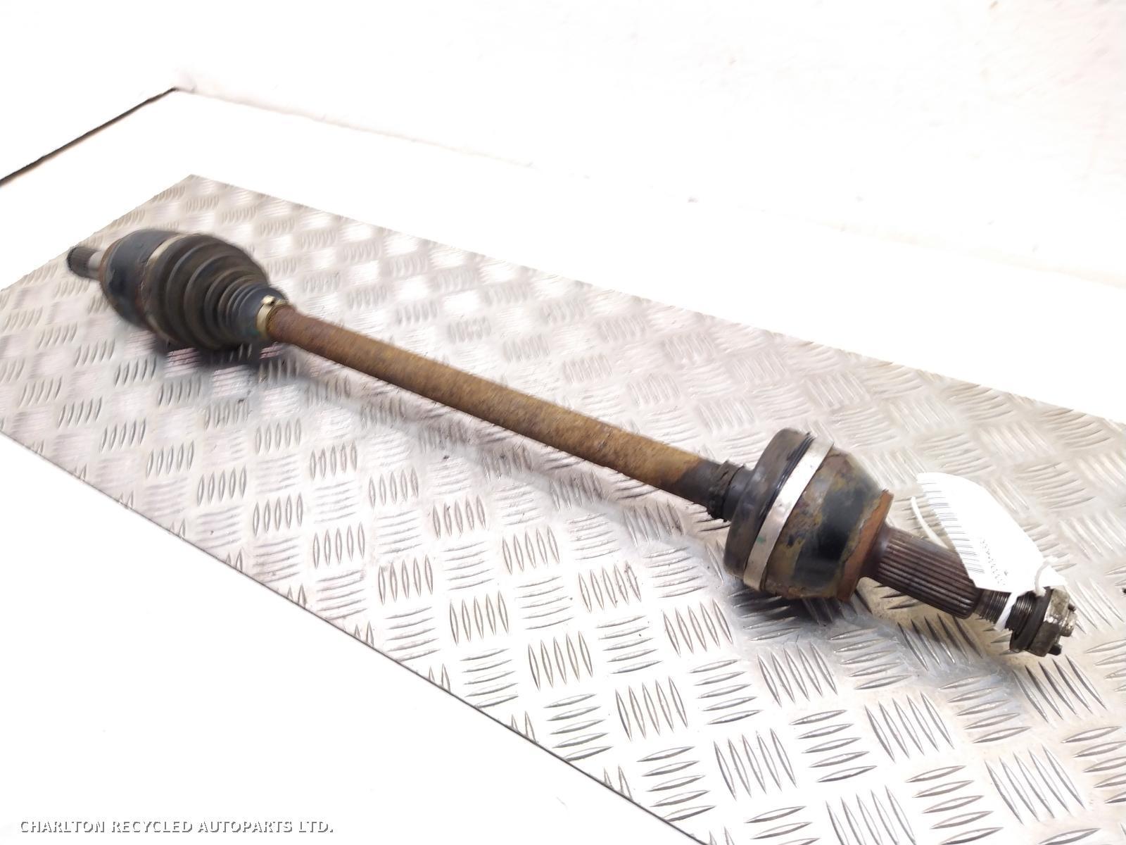 2019 LAND ROVER DISCOVERY Right Driveshaft View Auto part Right Driveshaft LAND ROVER DISCOVERY 2019