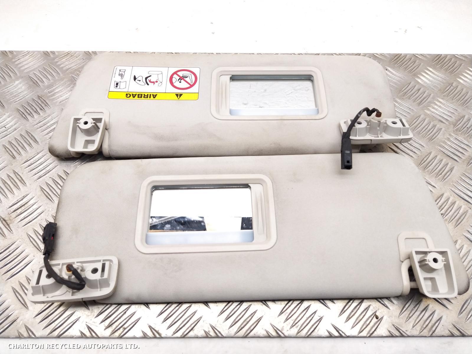 View Auto part Sun visor LAND ROVER DISCOVERY 2019