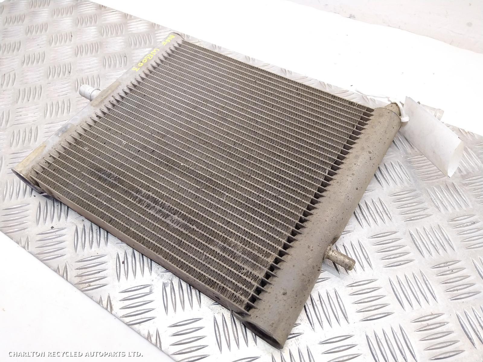 View Auto part Radiator LAND ROVER DISCOVERY 2019