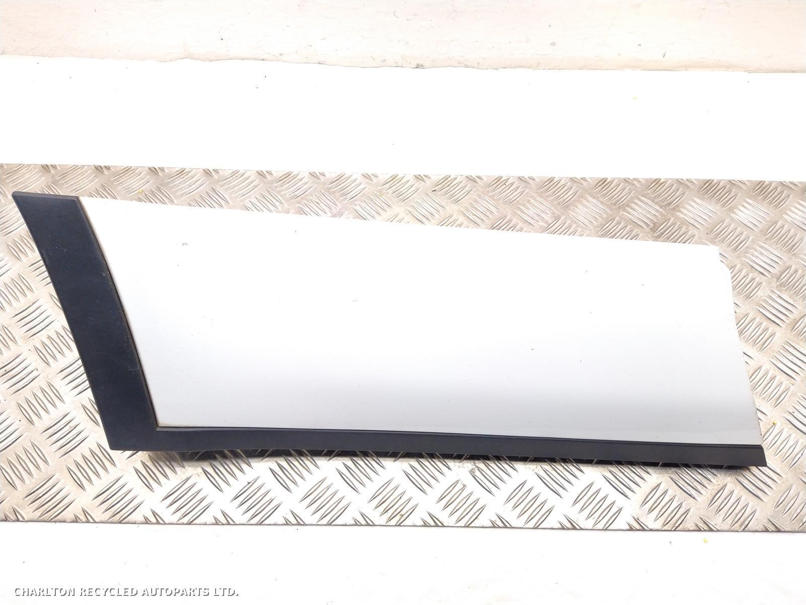 View Auto part Exterior Body Trim LAND ROVER RANGE ROVER EVOQUE 2012