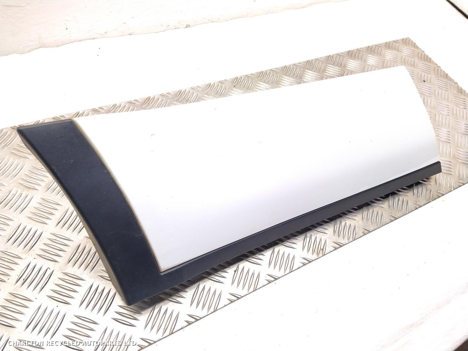 View Auto part Exterior Body Trim LAND ROVER RANGE ROVER EVOQUE 2012