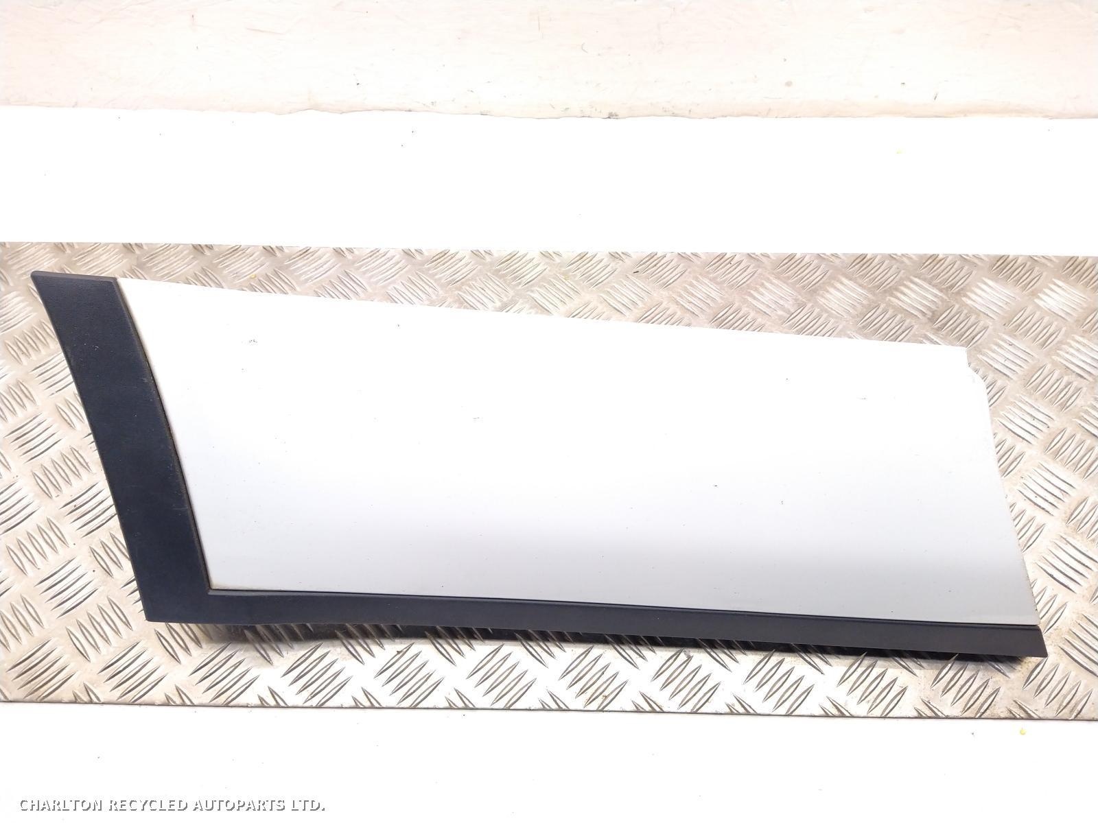 View Auto part Exterior Body Trim LAND ROVER RANGE ROVER EVOQUE 2012