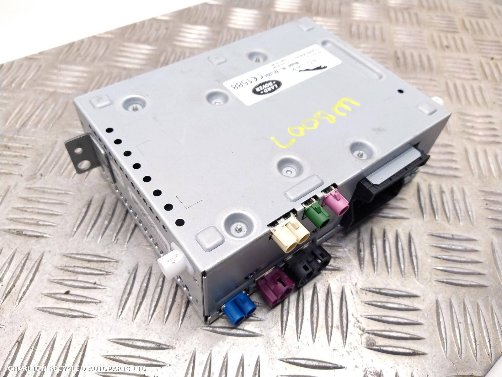 View Auto part CD Changer LAND ROVER RANGE ROVER EVOQUE 2016