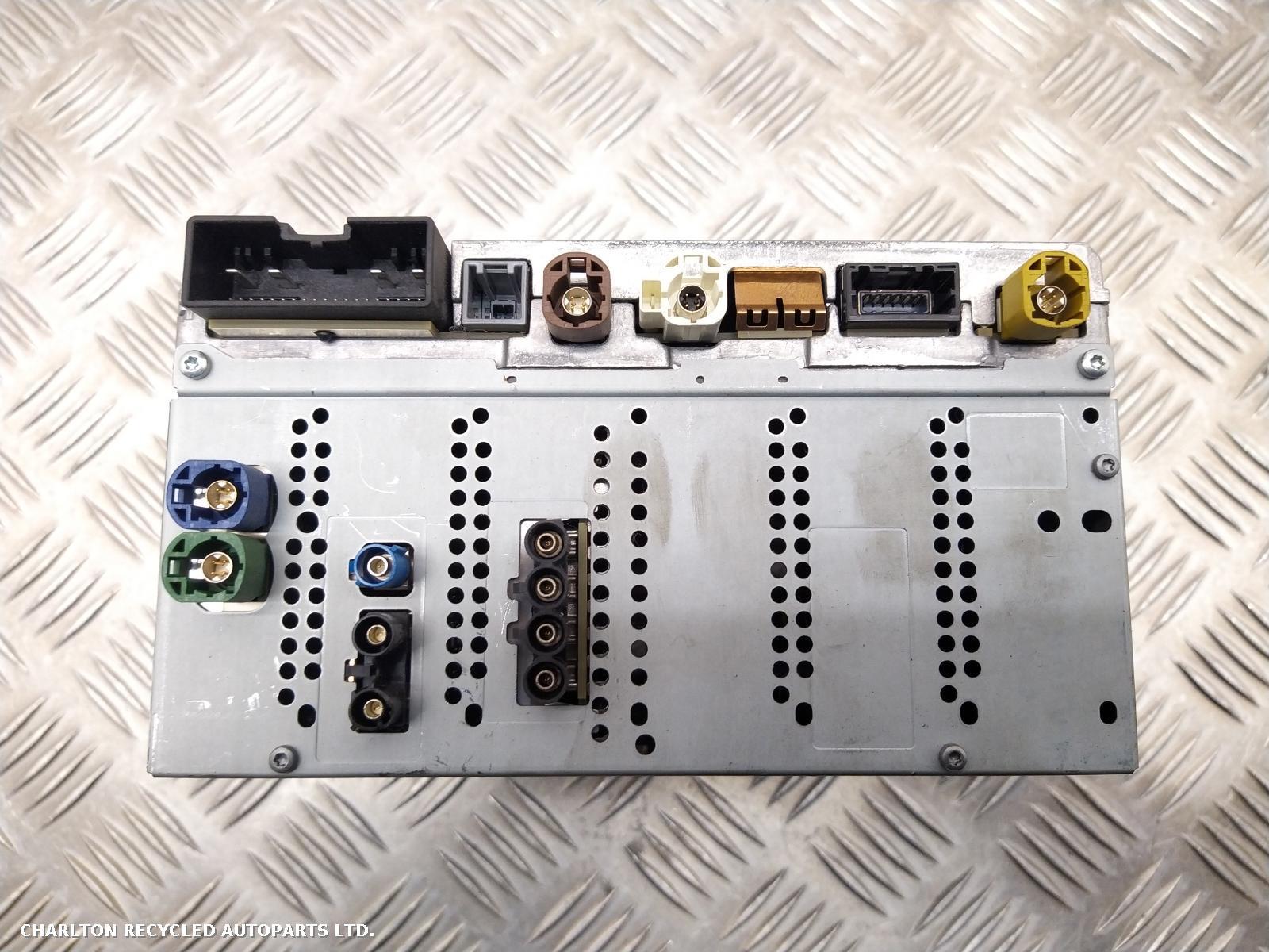 View Auto part A/V Equipment LAND ROVER RANGE ROVER VELAR 2019