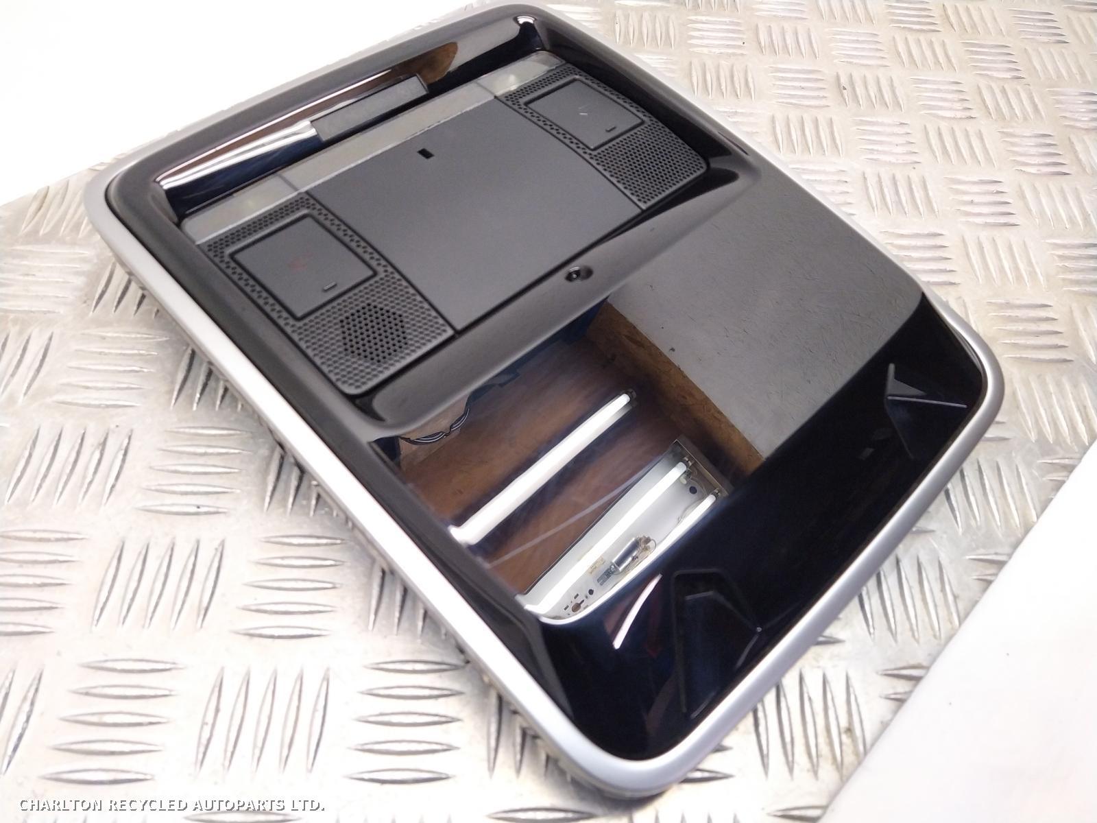 View Auto part Courtesy Light LAND ROVER RANGE ROVER VELAR 2019