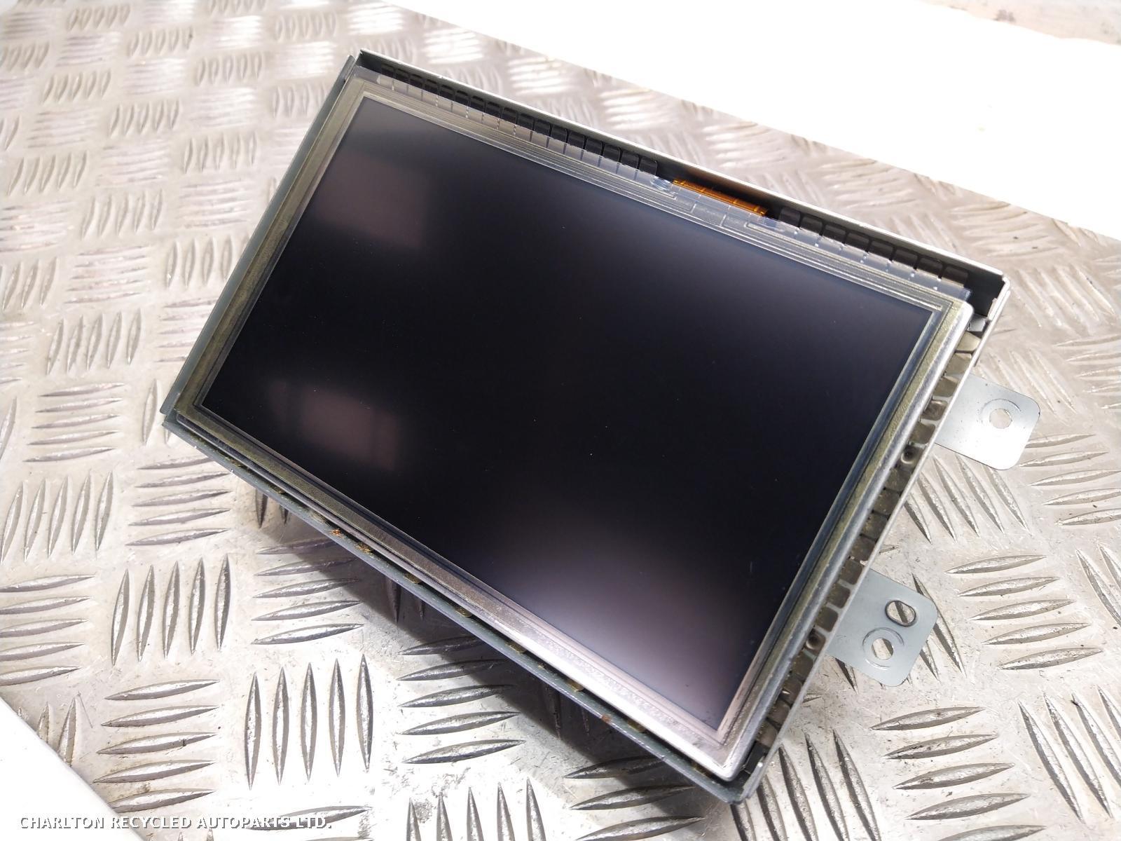 View Auto part SAT_NAV_UNIT LAND ROVER RANGE ROVER EVOQUE 2016