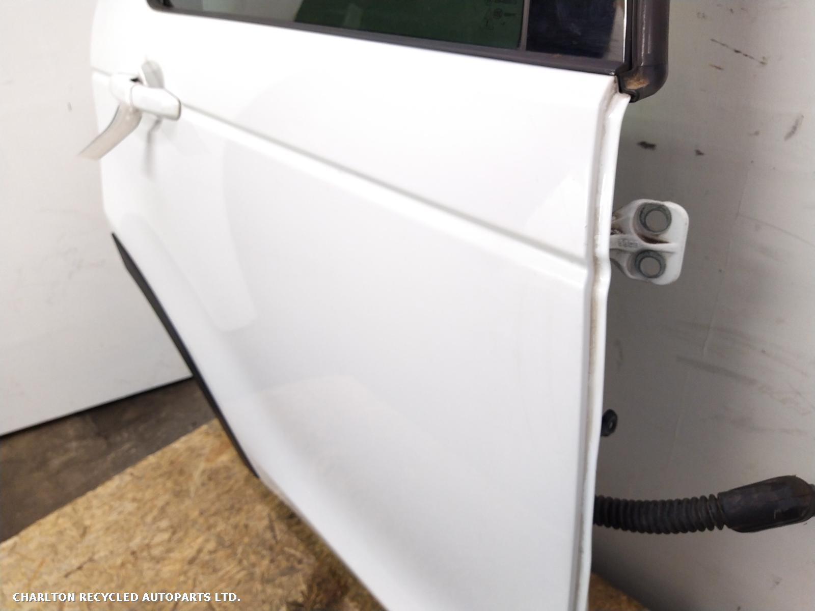 View Auto part R Rear Door LAND ROVER DISCOVERY SPORT 2018