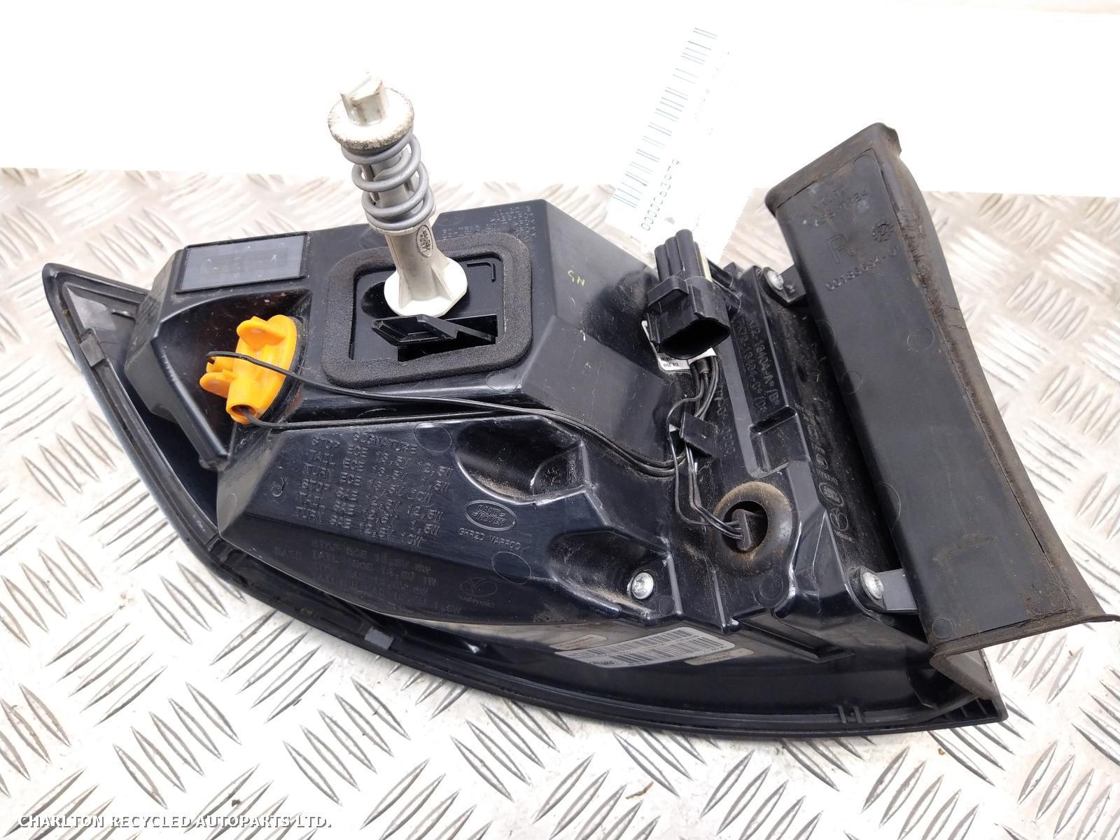 View Auto part R Taillight LAND ROVER DISCOVERY SPORT 2018