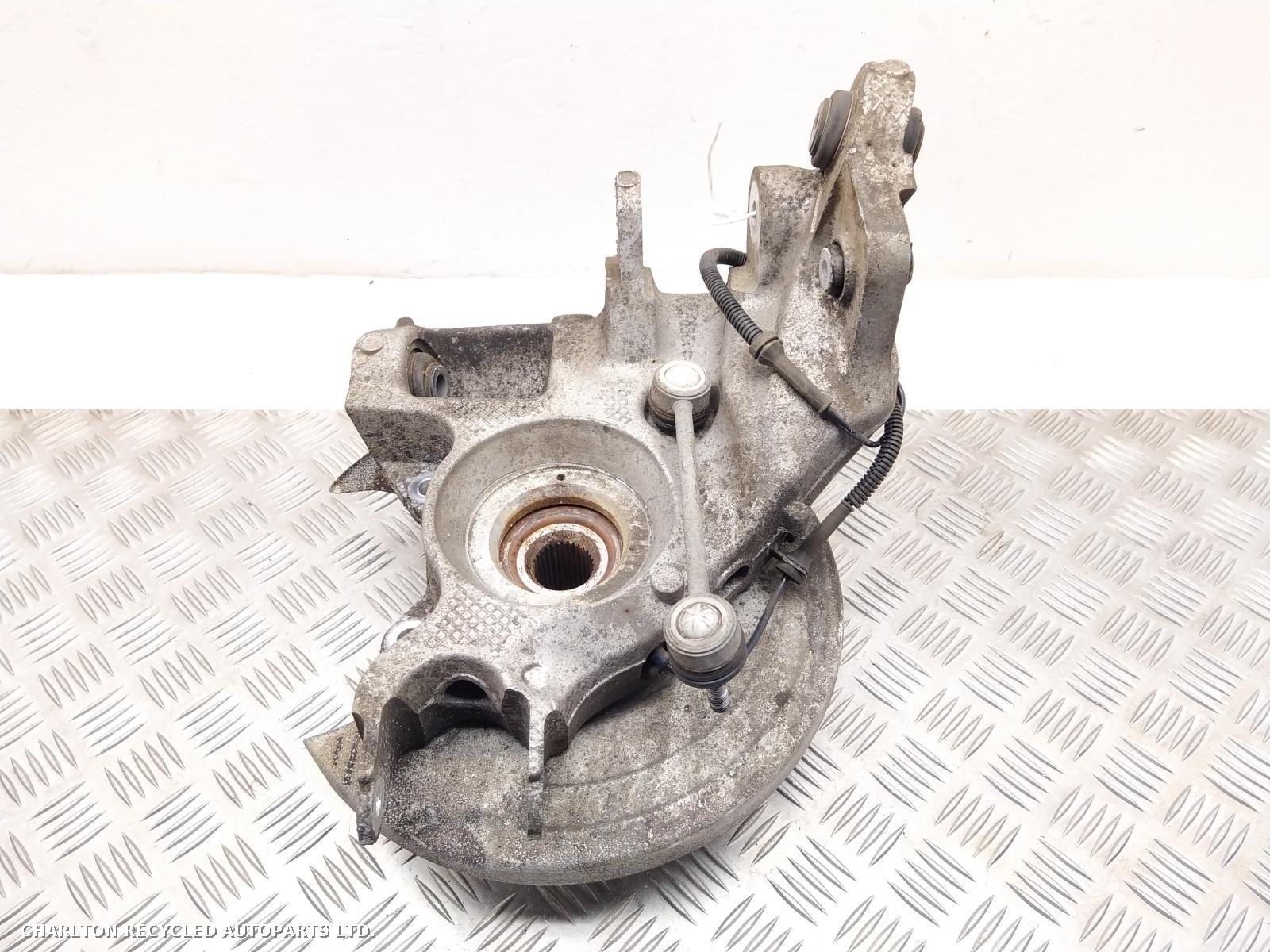 View Auto part RR Hub/Stub Axle Assembly LAND ROVER DISCOVERY SPORT 2018