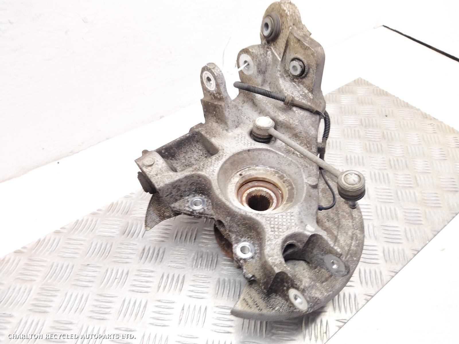 View Auto part RR Hub/Stub Axle Assembly LAND ROVER DISCOVERY SPORT 2018