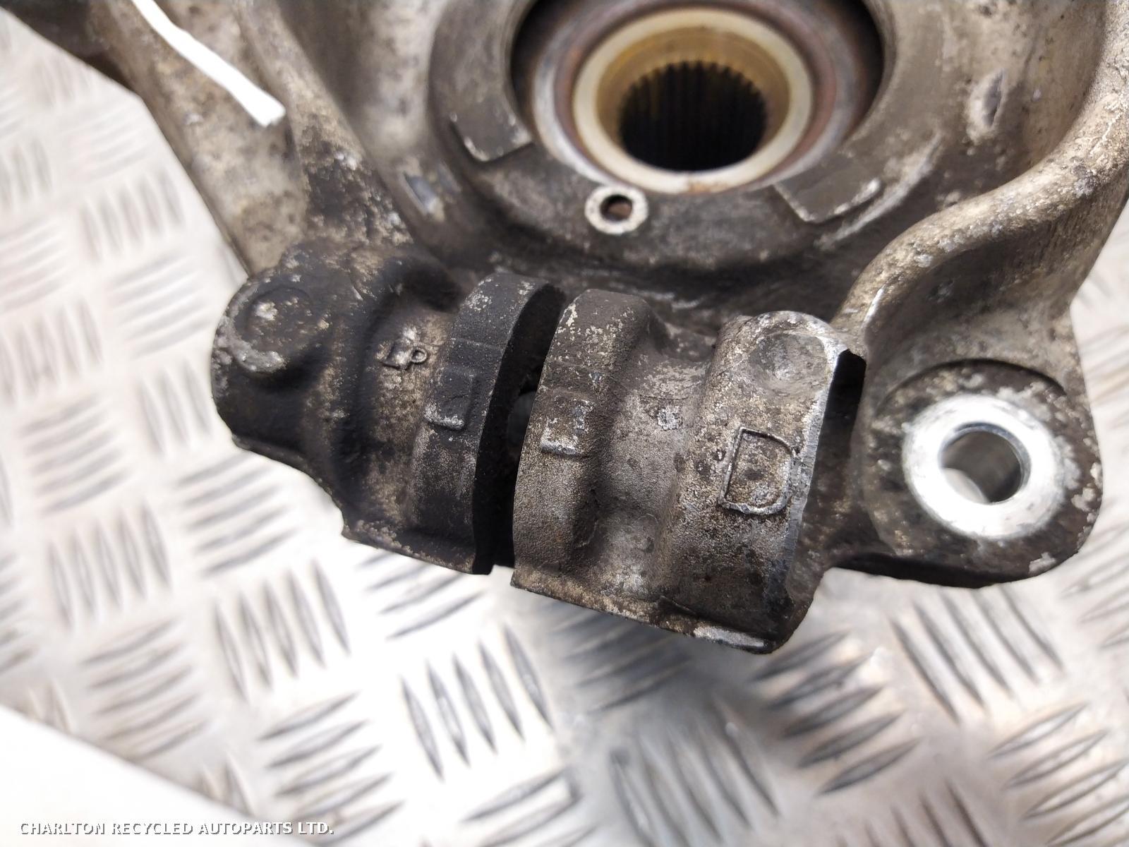 2018 LAND ROVER DISCOVERY SPORT LF Hub/Stub Axle Assembly View Auto part LF Hub/Stub Axle Assembly LAND ROVER DISCOVERY SPORT 2018