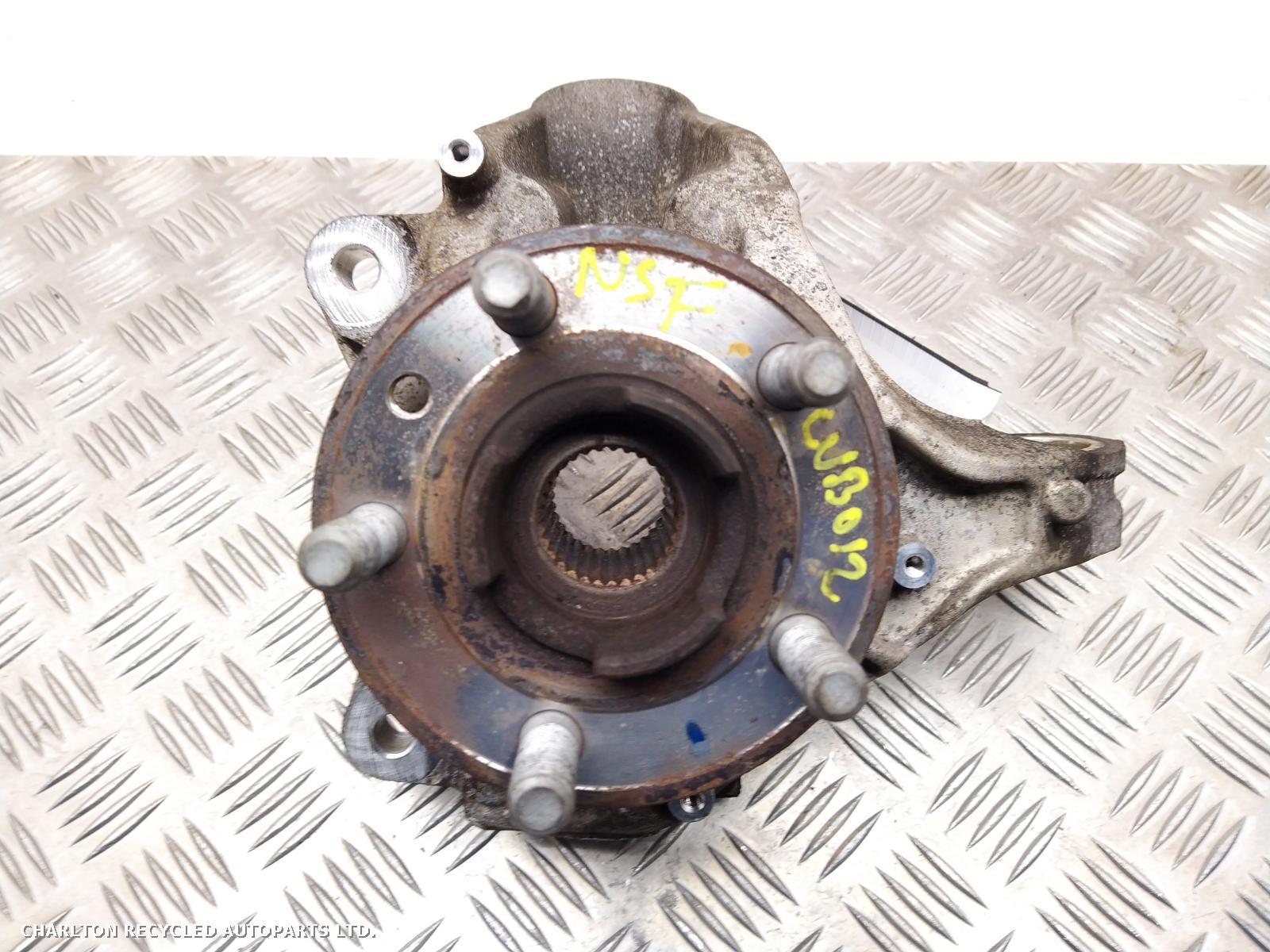 View Auto part LF Hub/Stub Axle Assembly LAND ROVER DISCOVERY SPORT 2018