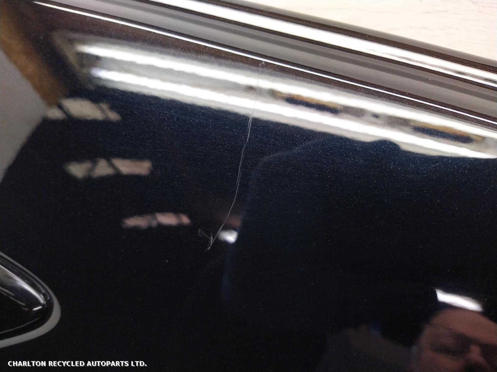 View Auto part R Wing LAND ROVER DISCOVERY 2017