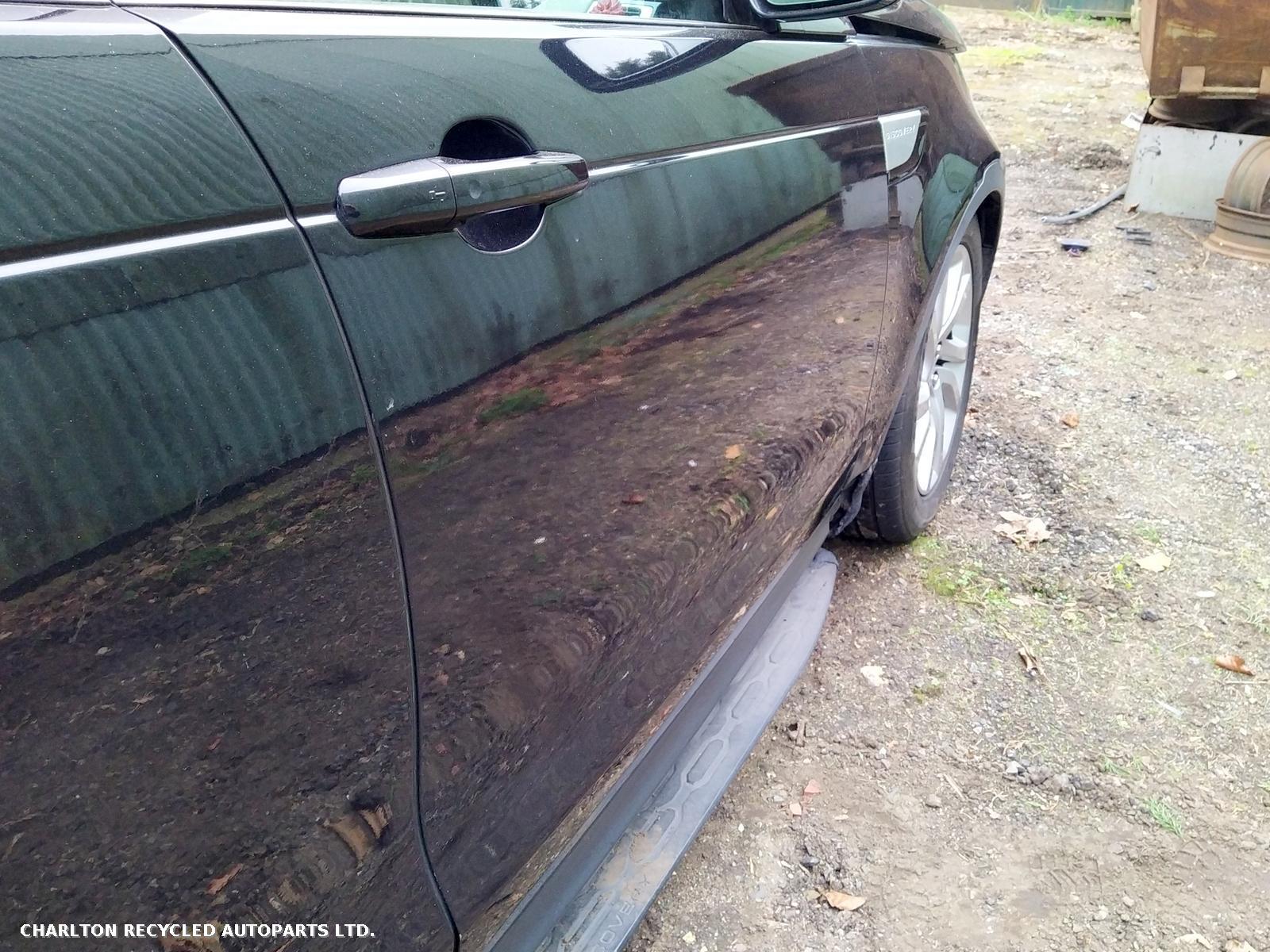 View Auto part R Front Door LAND ROVER DISCOVERY 2017