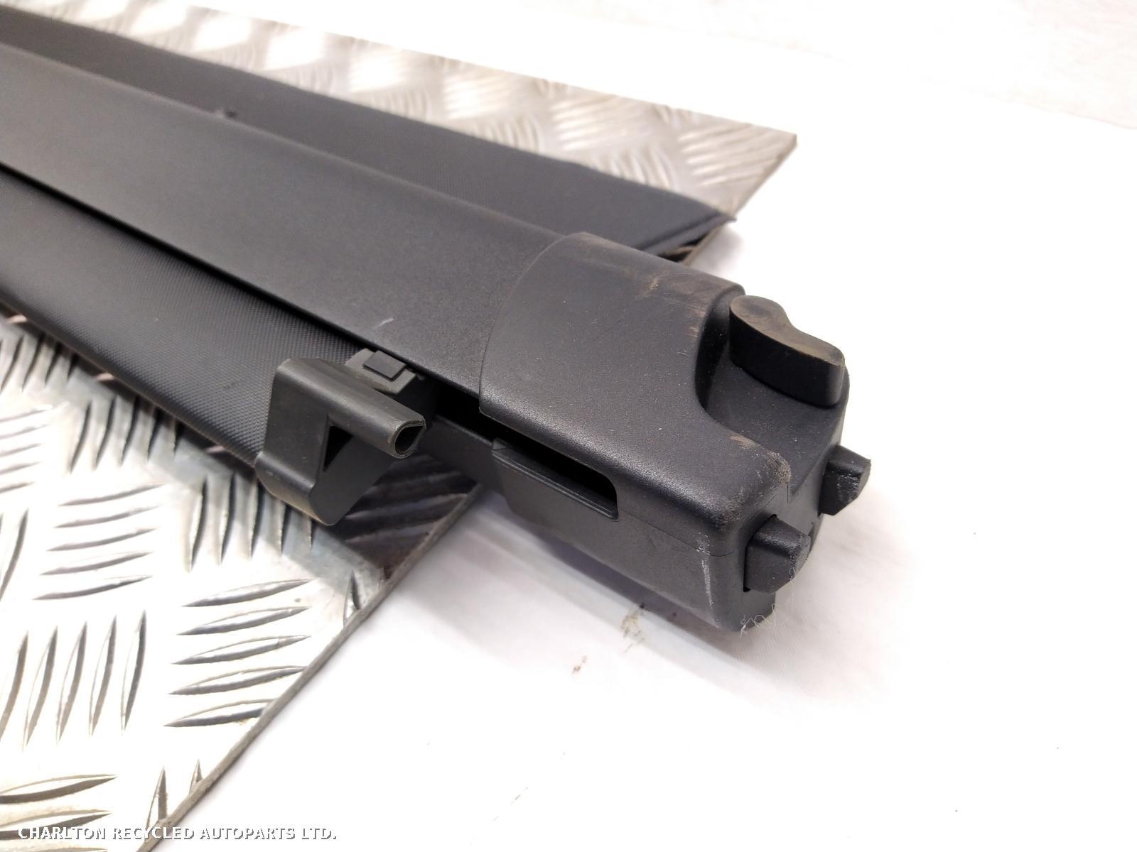 View Auto part Parcel Shelf LAND ROVER DISCOVERY 2017