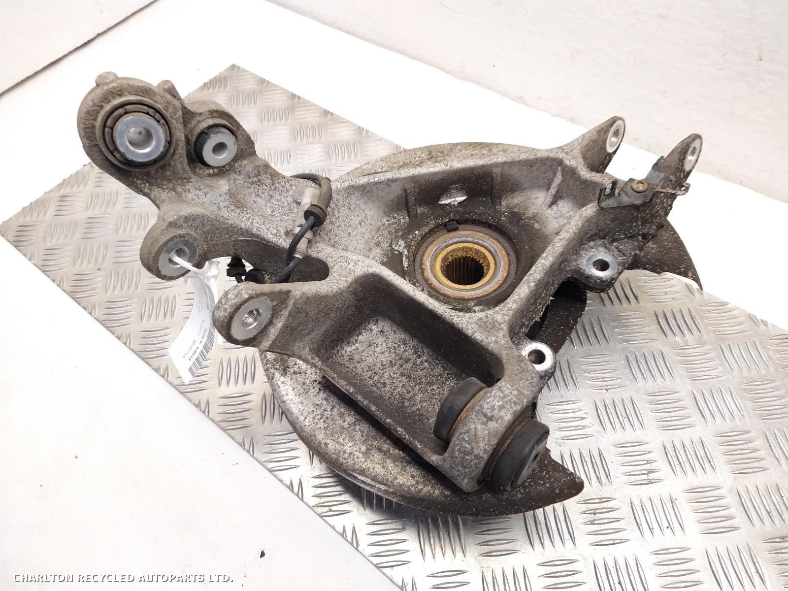 View Auto part RR Hub/Stub Axle Assembly LAND ROVER DISCOVERY 2017