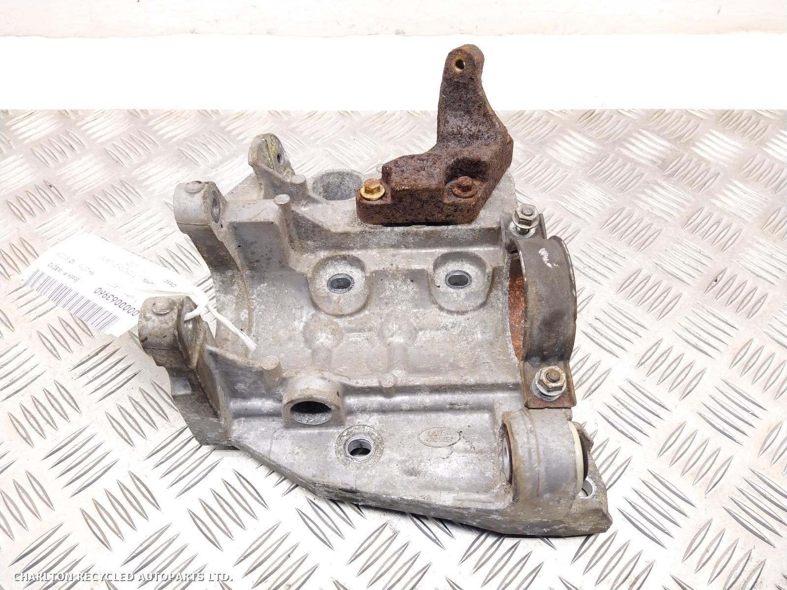 View Auto part Misc Bracket LAND ROVER DISCOVERY SPORT 2016