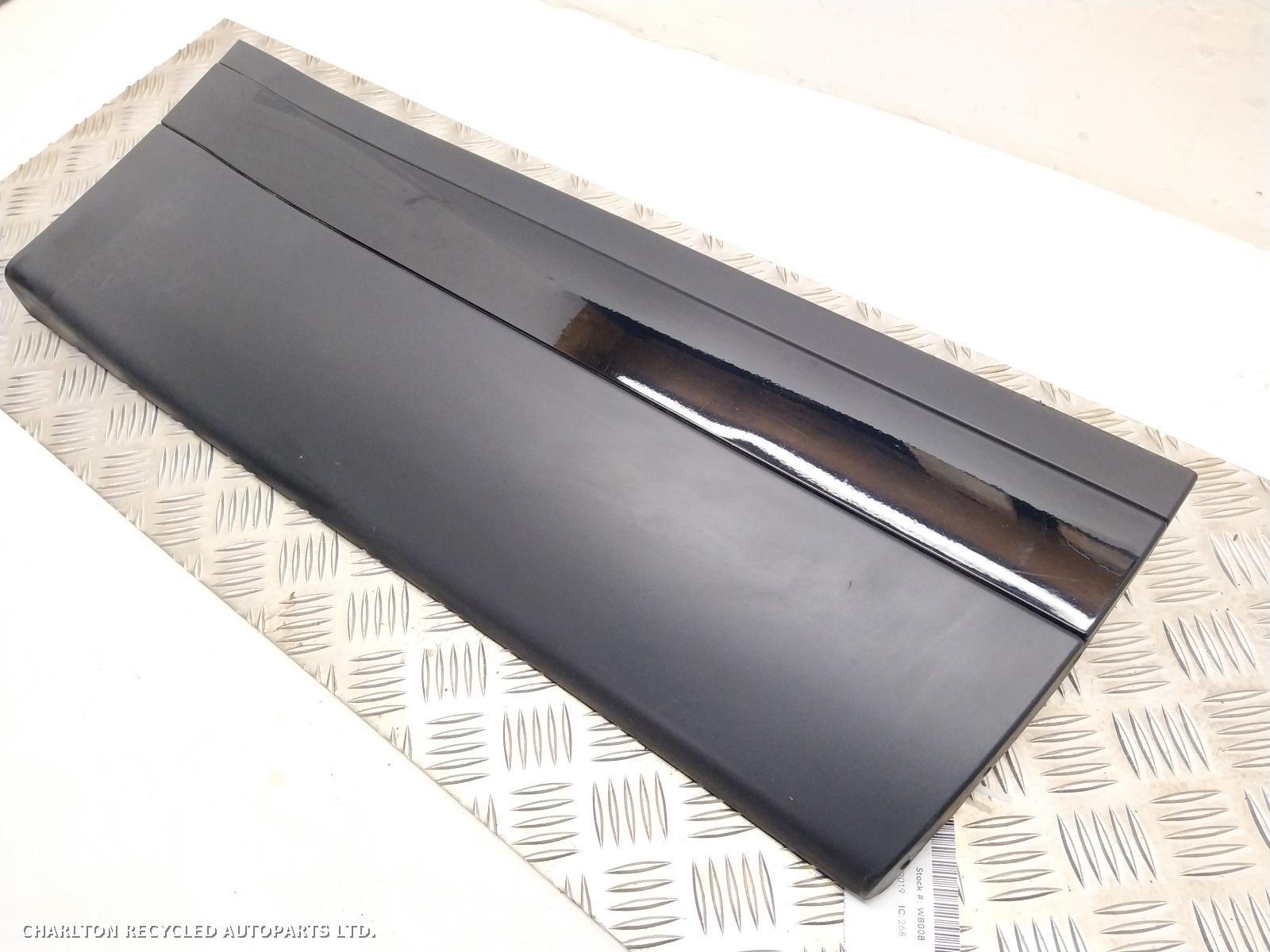 View Auto part Door Trim Exterior RR LAND ROVER RANGE ROVER VELAR 2019