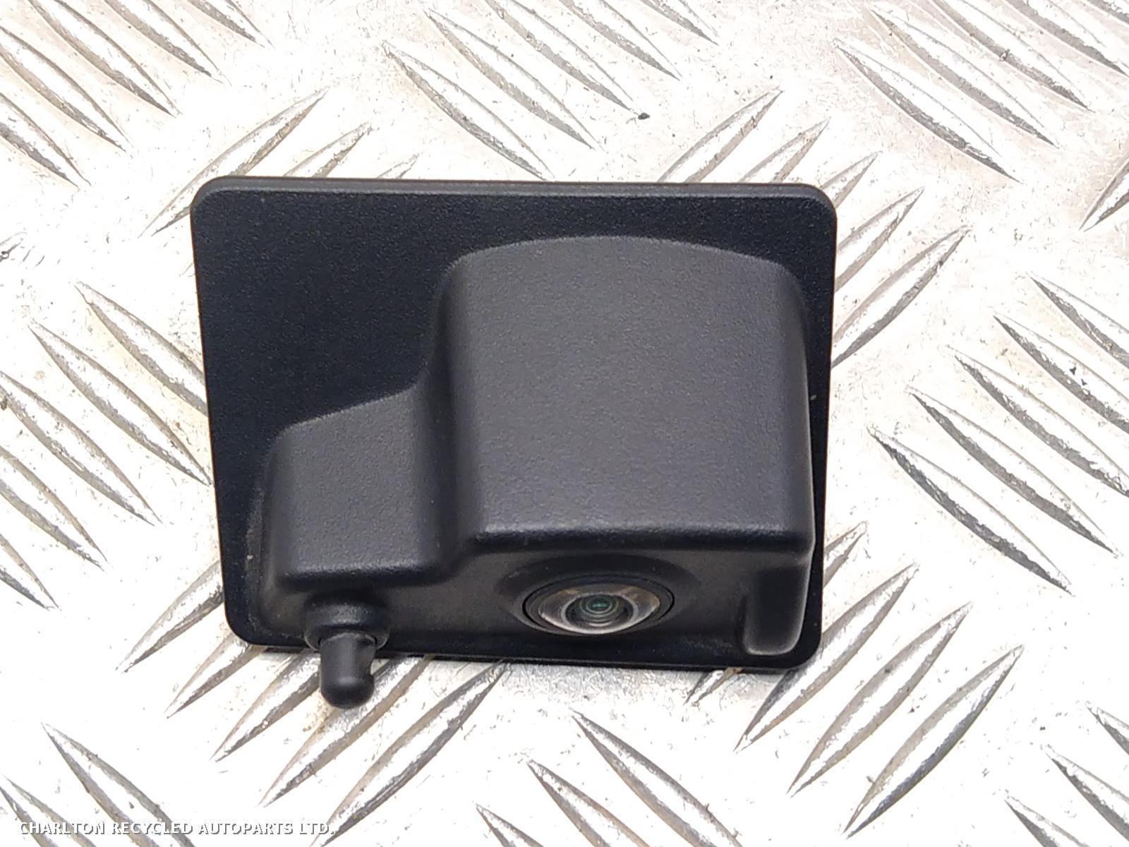 View Auto part Camera LAND ROVER RANGE ROVER VELAR 2019