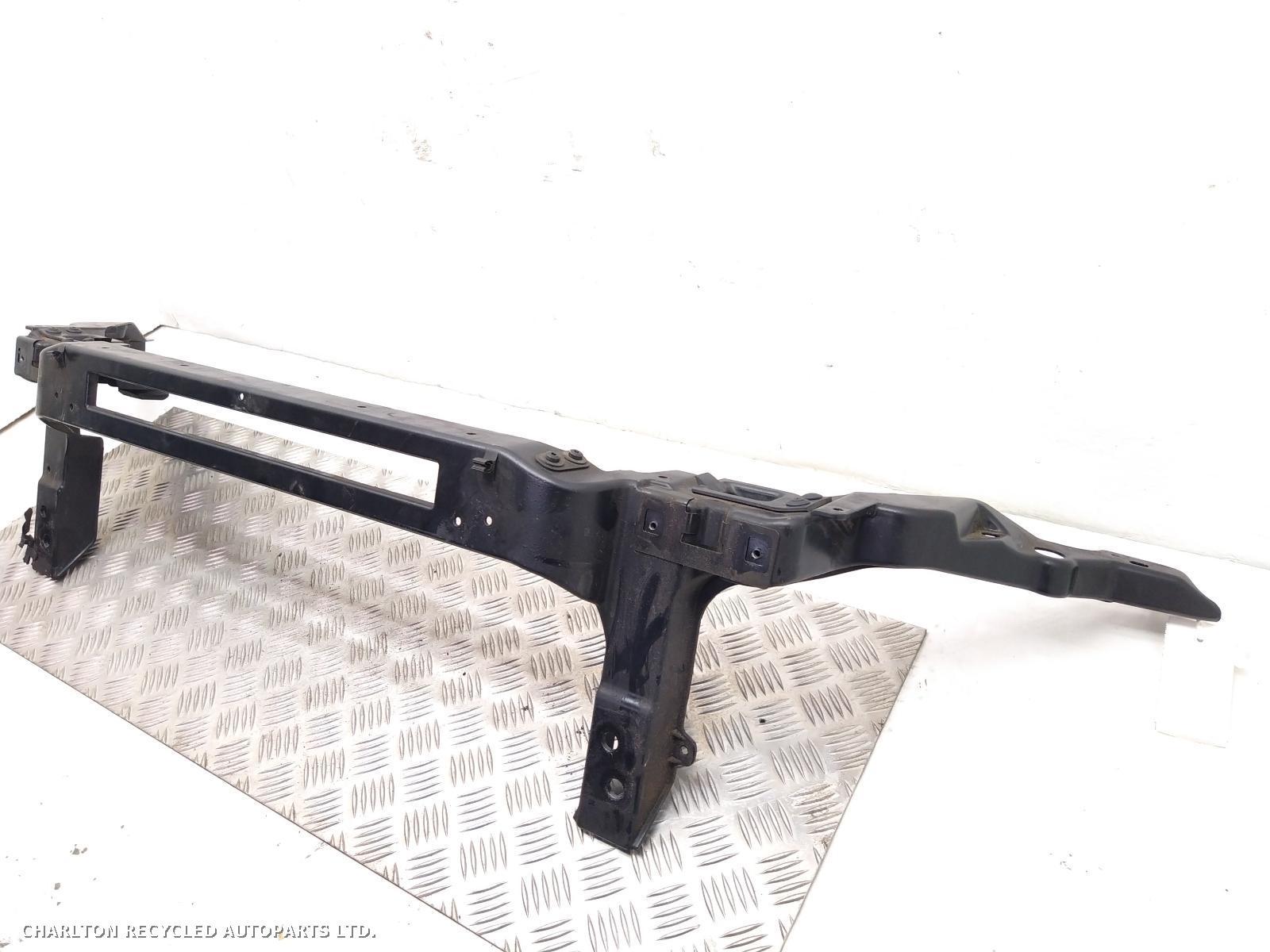 View Auto part Front Panel LAND ROVER RANGE ROVER VELAR 2019