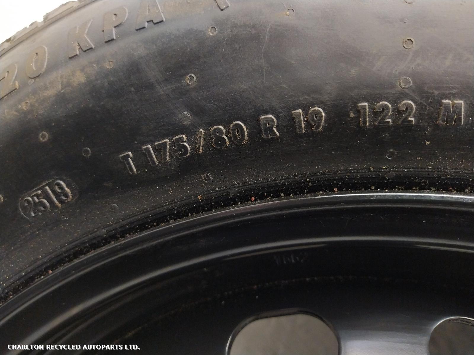 View Auto part Jack/Toolkit LAND ROVER RANGE ROVER VELAR 2019