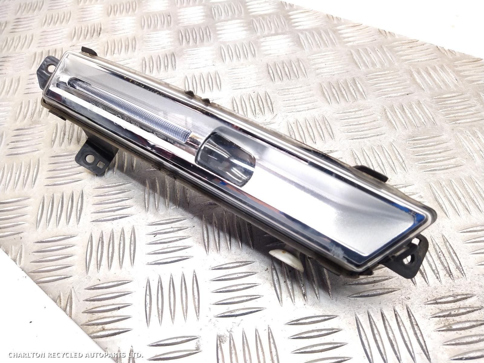 View Auto part Fog Lamp LAND ROVER DISCOVERY 2017