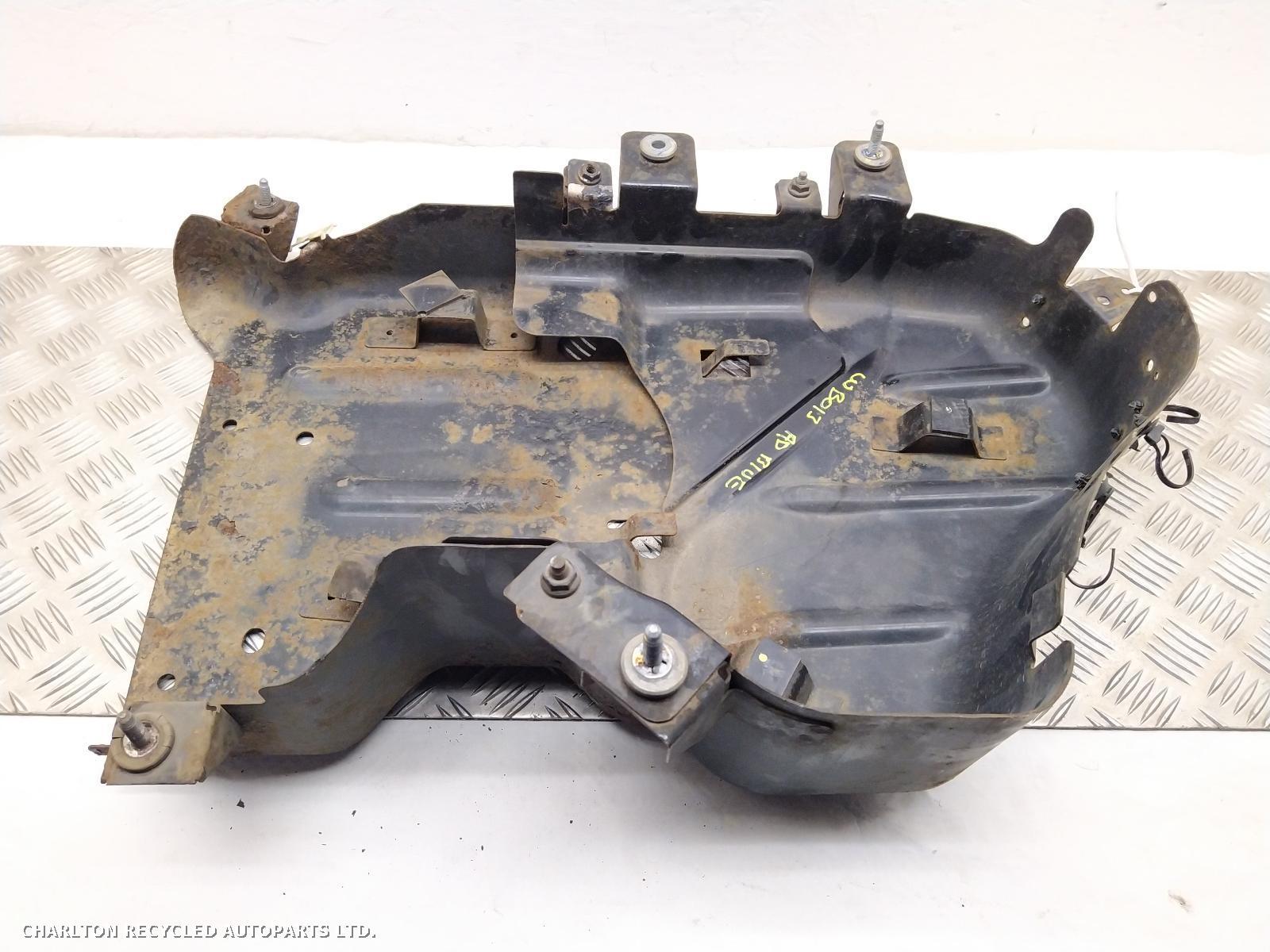 View Auto part GUARDS_VARIOUS LAND ROVER DISCOVERY 2017