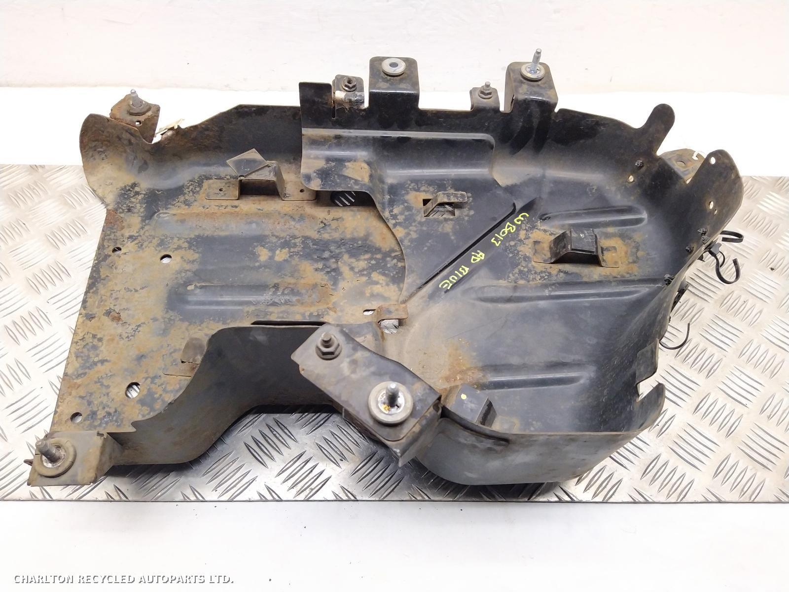 View Auto part GUARDS_VARIOUS LAND ROVER DISCOVERY 2017