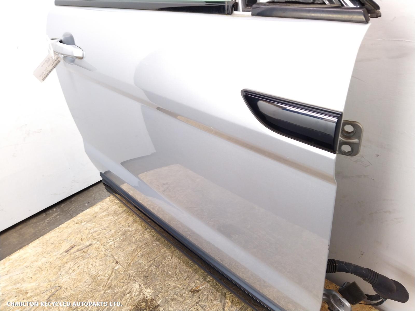 View Auto part R Front Door LAND ROVER RANGE ROVER EVOQUE 2016