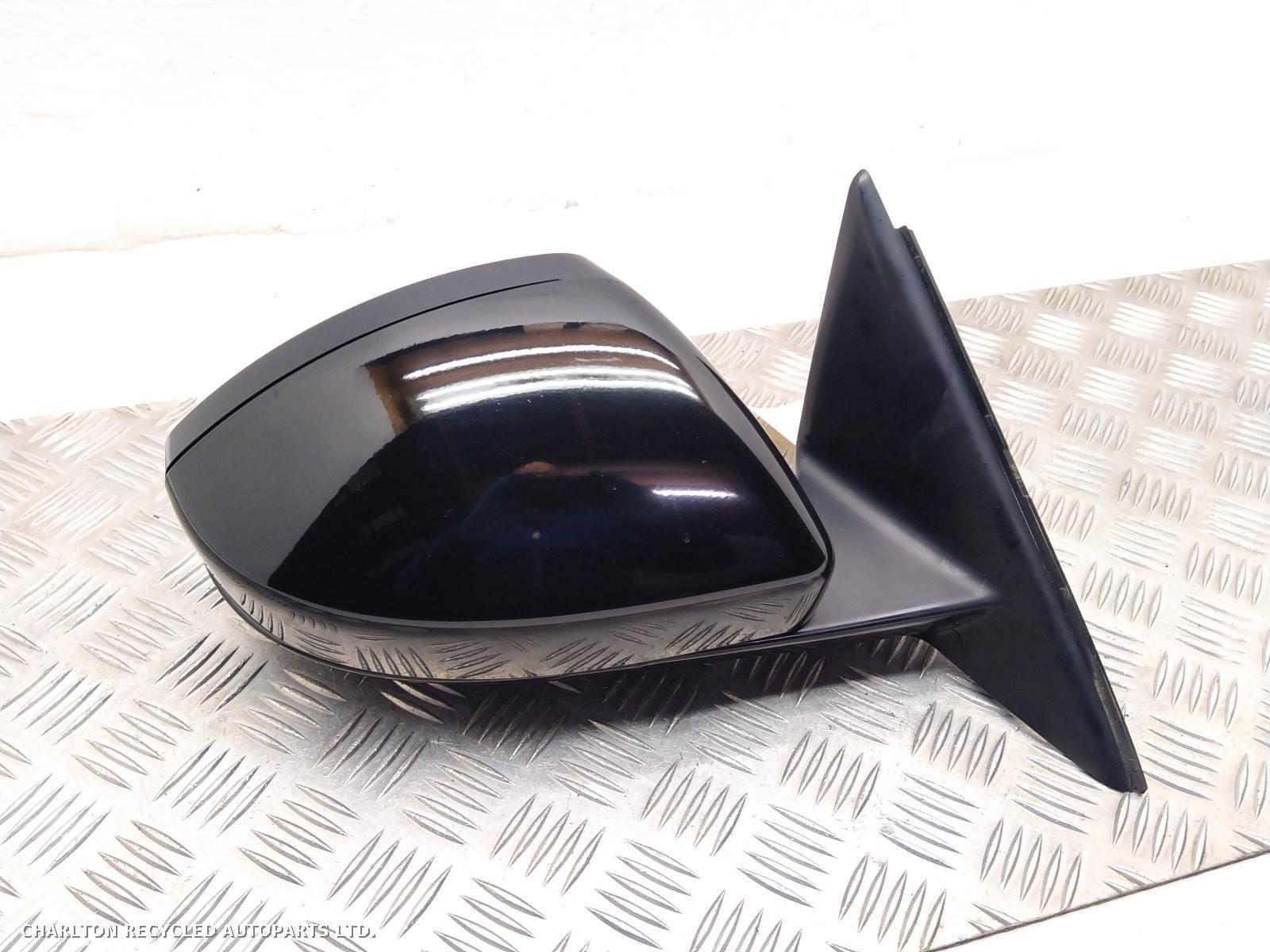 View Auto part R Door Mirror LAND ROVER RANGE ROVER EVOQUE 2016