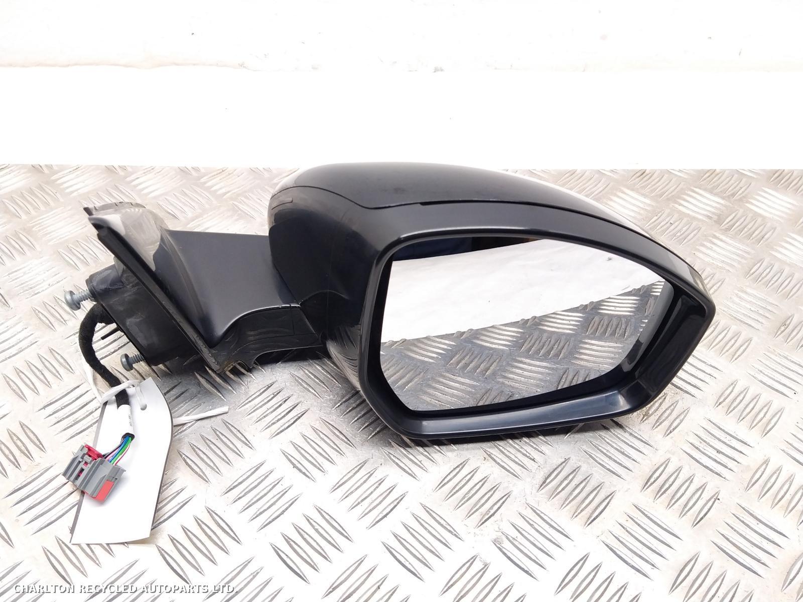 View Auto part R Door Mirror LAND ROVER RANGE ROVER EVOQUE 2016