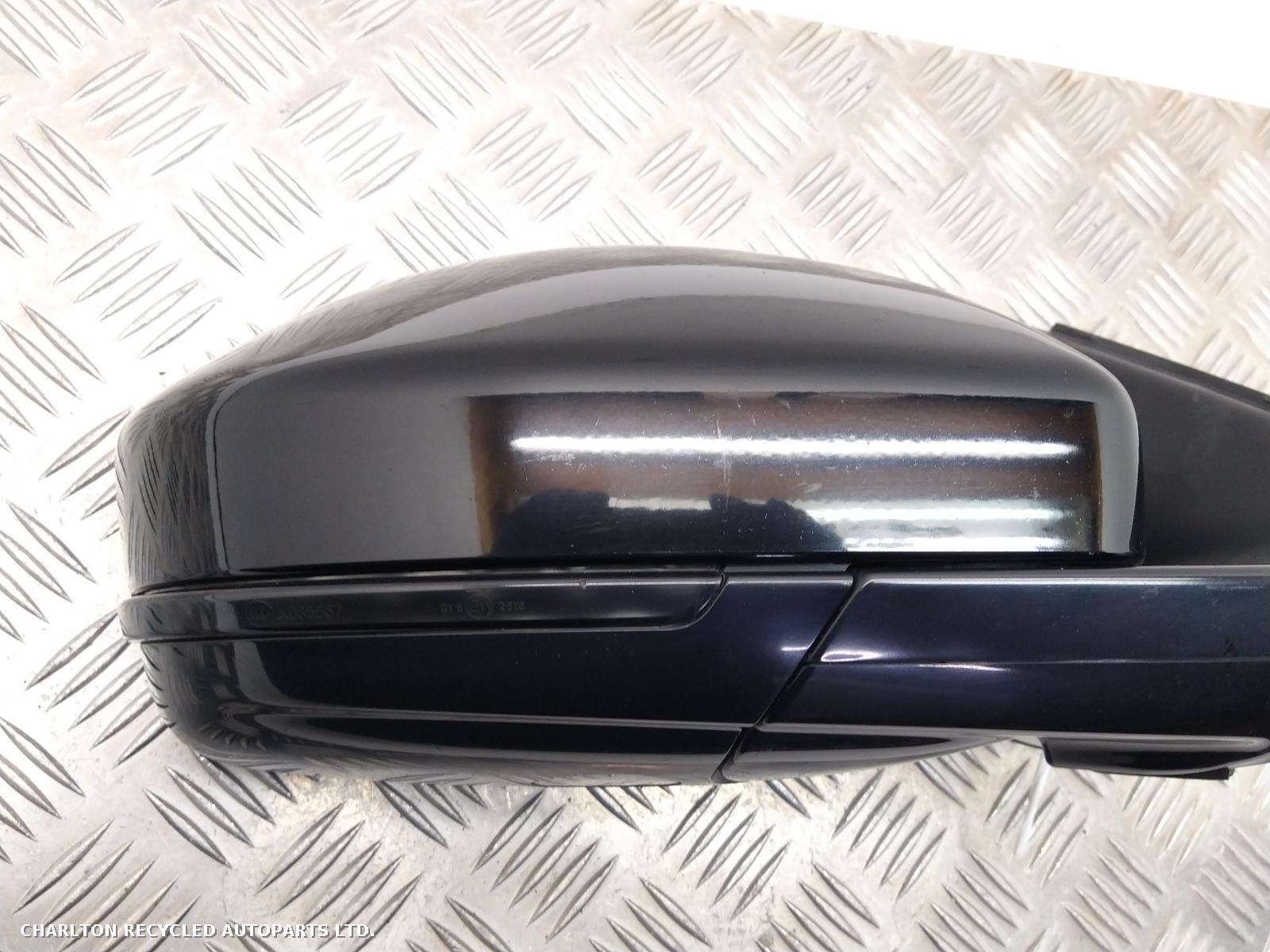 View Auto part R Door Mirror LAND ROVER RANGE ROVER EVOQUE 2016