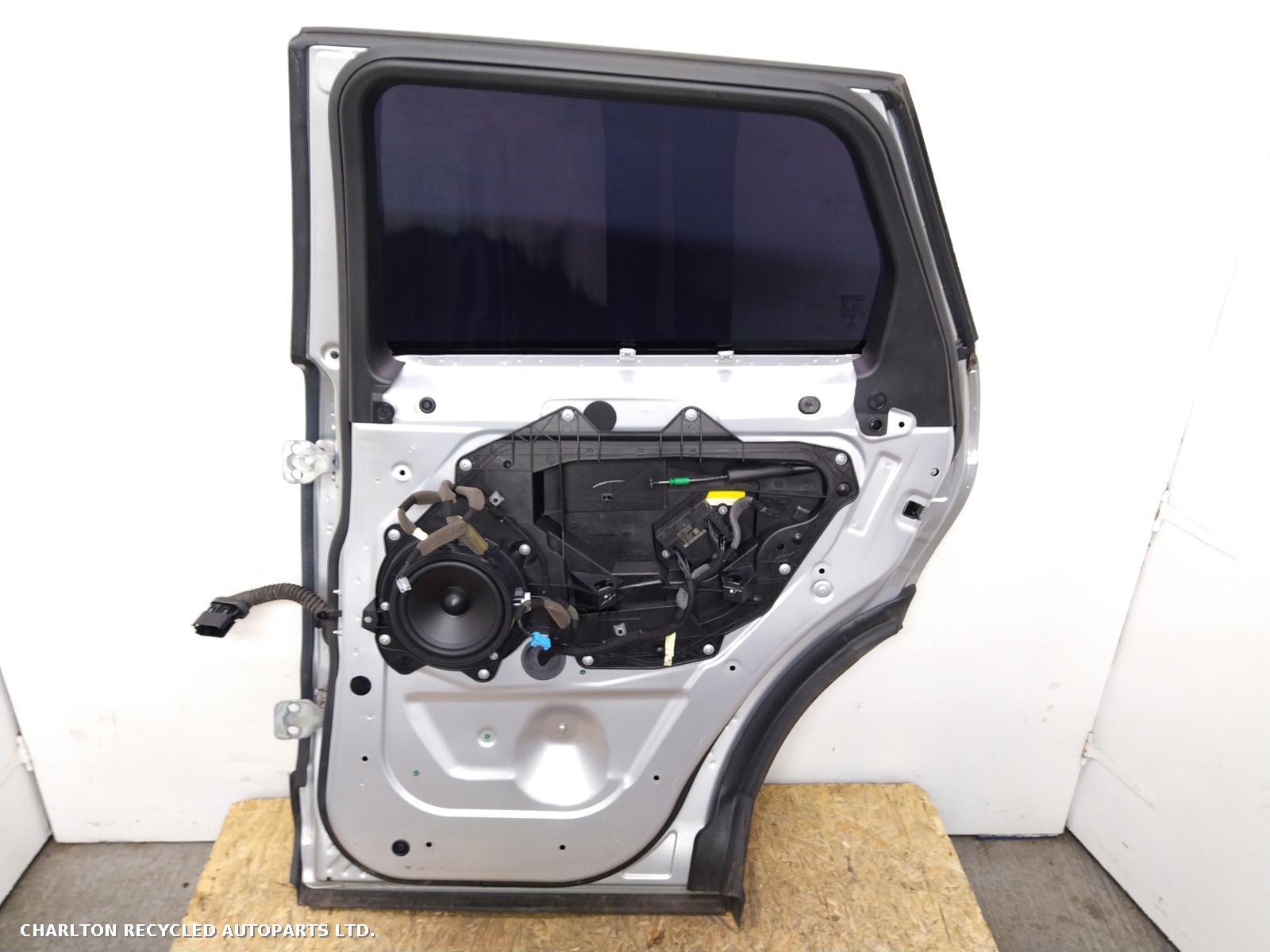 View Auto part R Rear Door LAND ROVER RANGE ROVER EVOQUE 2016