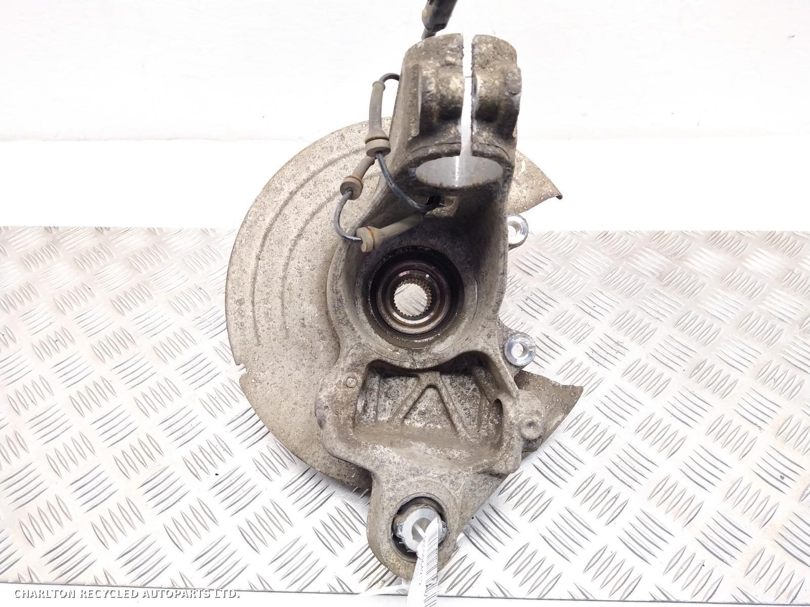 View Auto part RR Hub/Stub Axle Assembly LAND ROVER RANGE ROVER EVOQUE 2016