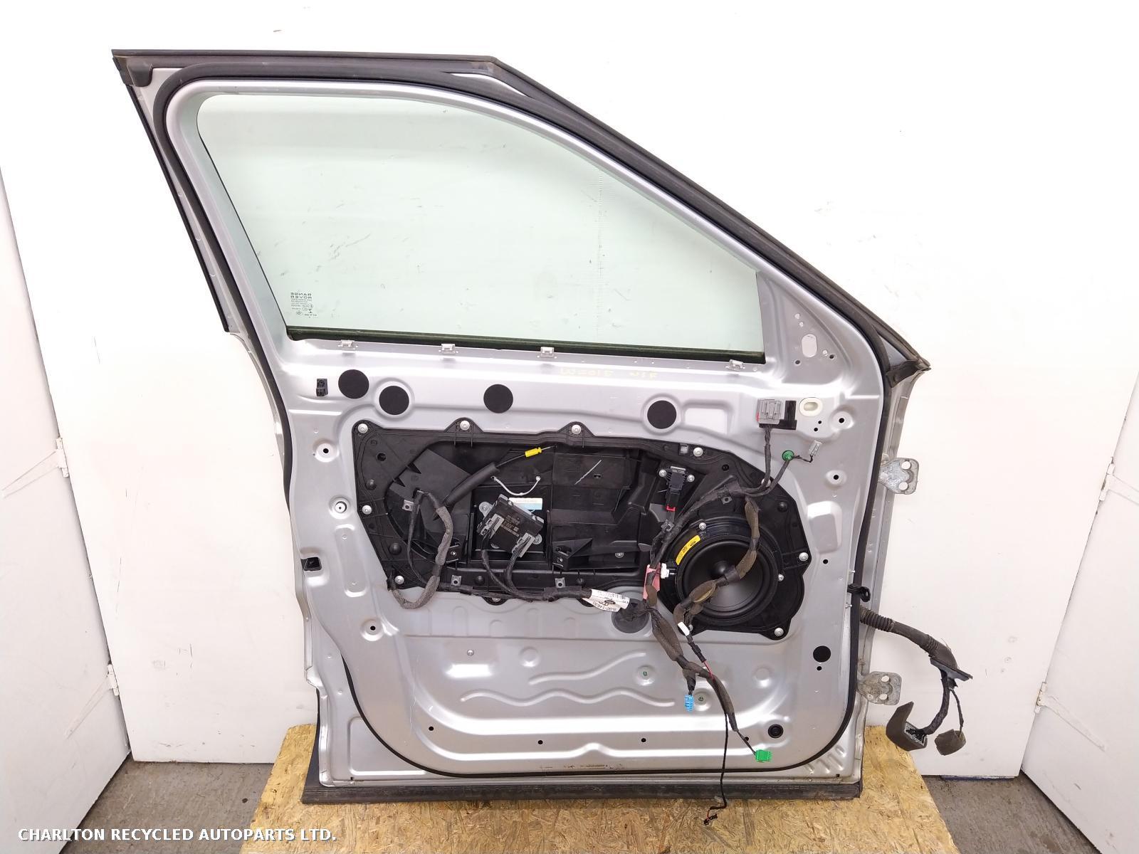 View Auto part L Front Door LAND ROVER RANGE ROVER EVOQUE 2016