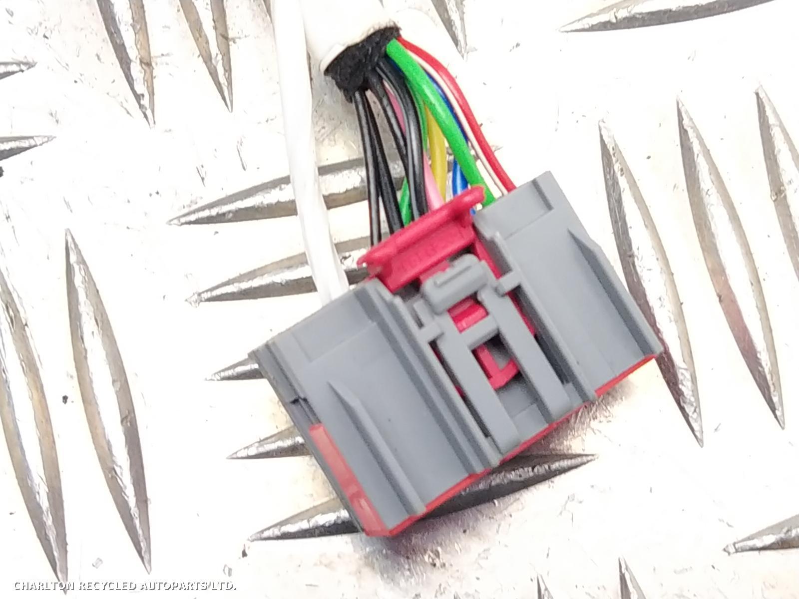 View Auto part L Door Mirror LAND ROVER RANGE ROVER EVOQUE 2016