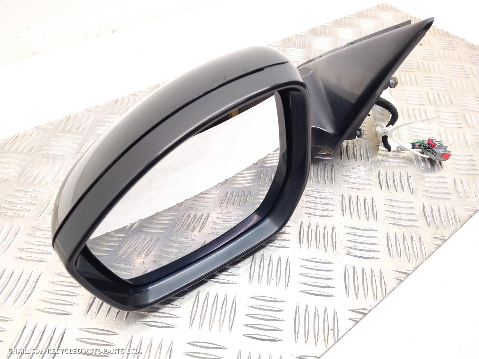 View Auto part L Door Mirror LAND ROVER RANGE ROVER EVOQUE 2016