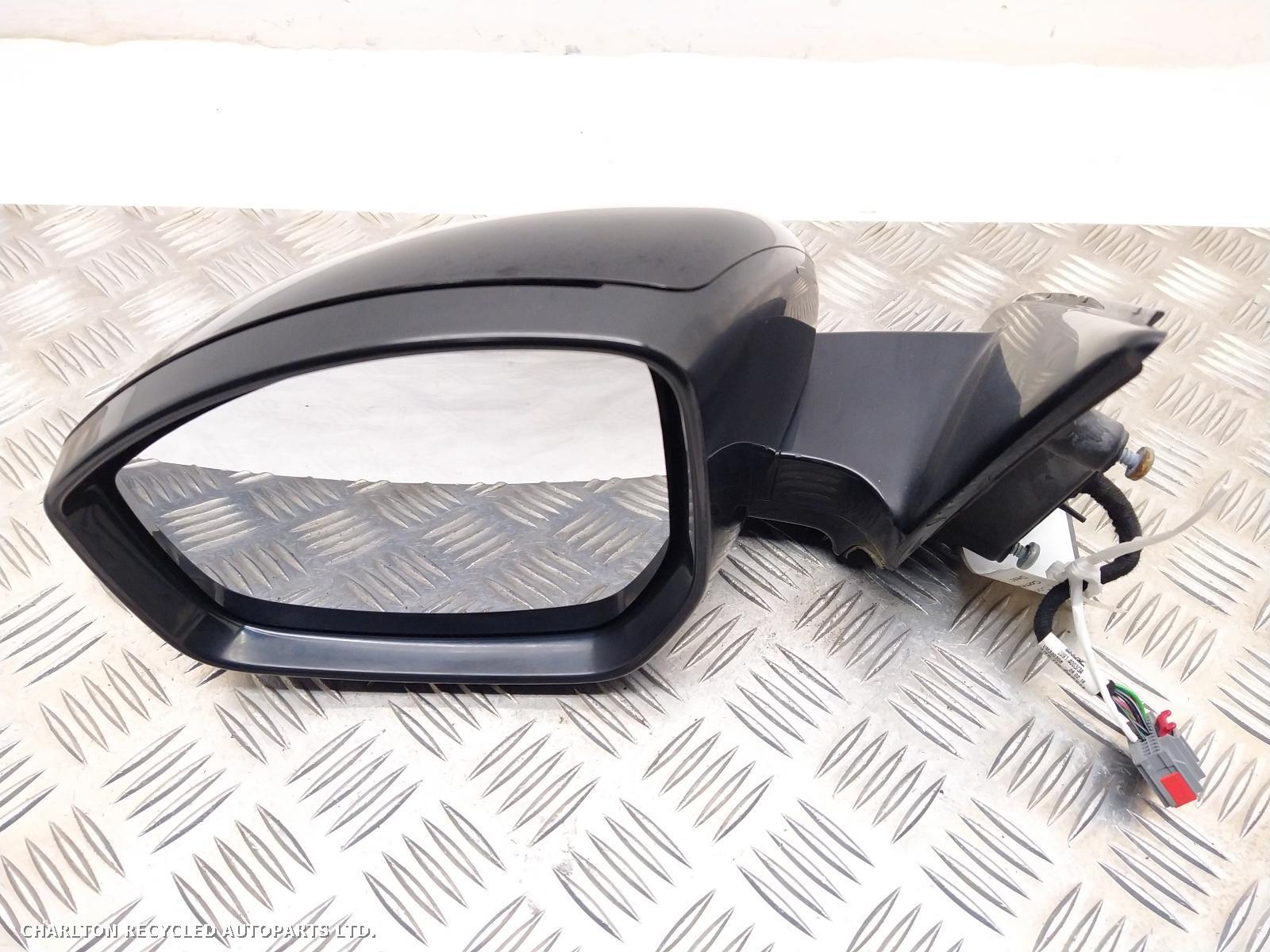 View Auto part L Door Mirror LAND ROVER RANGE ROVER EVOQUE 2016
