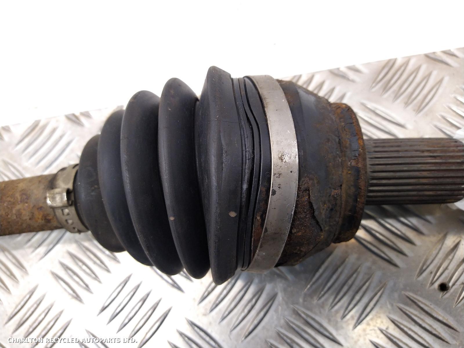 View Auto part Right Driveshaft LAND ROVER RANGE ROVER EVOQUE 2016