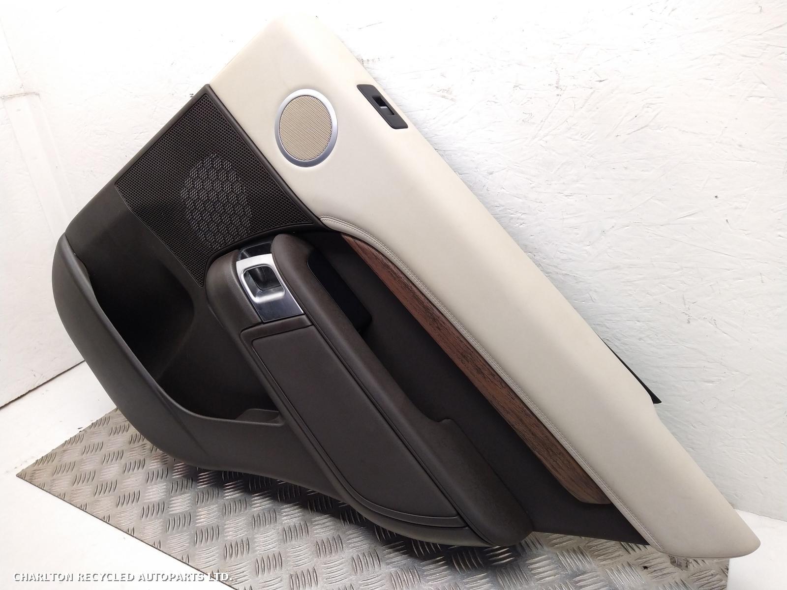 2017 LAND ROVER DISCOVERY Door Panel View Auto part Door Panel LAND ROVER DISCOVERY 2017