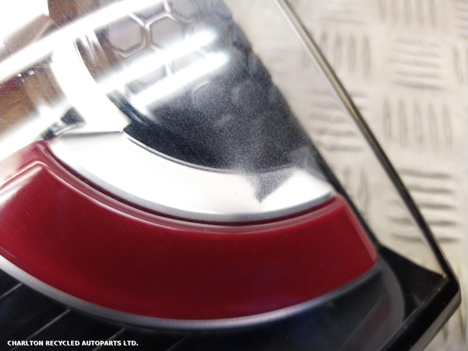 2018 LAND ROVER DISCOVERY SPORT R Taillight View Auto part R Taillight LAND ROVER DISCOVERY SPORT 2018