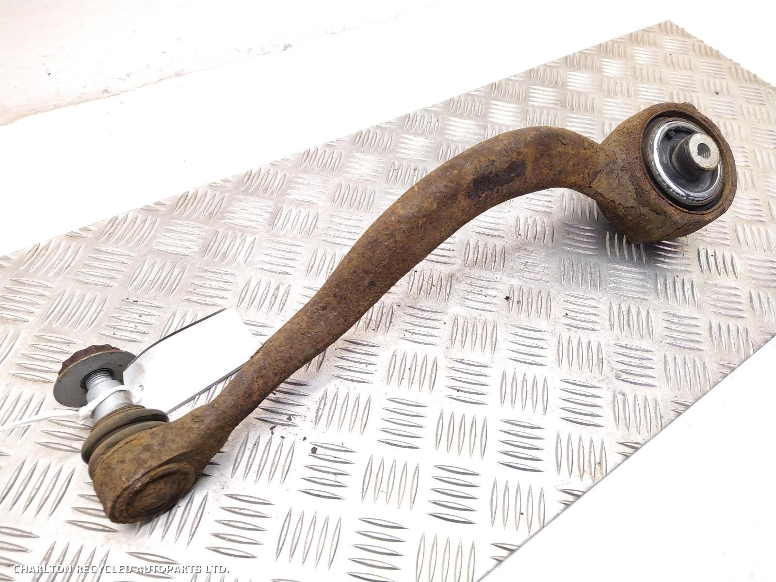 2019 LAND ROVER DISCOVERY RF Lower Control Arm View Auto part RF Lower Control Arm LAND ROVER DISCOVERY 2019