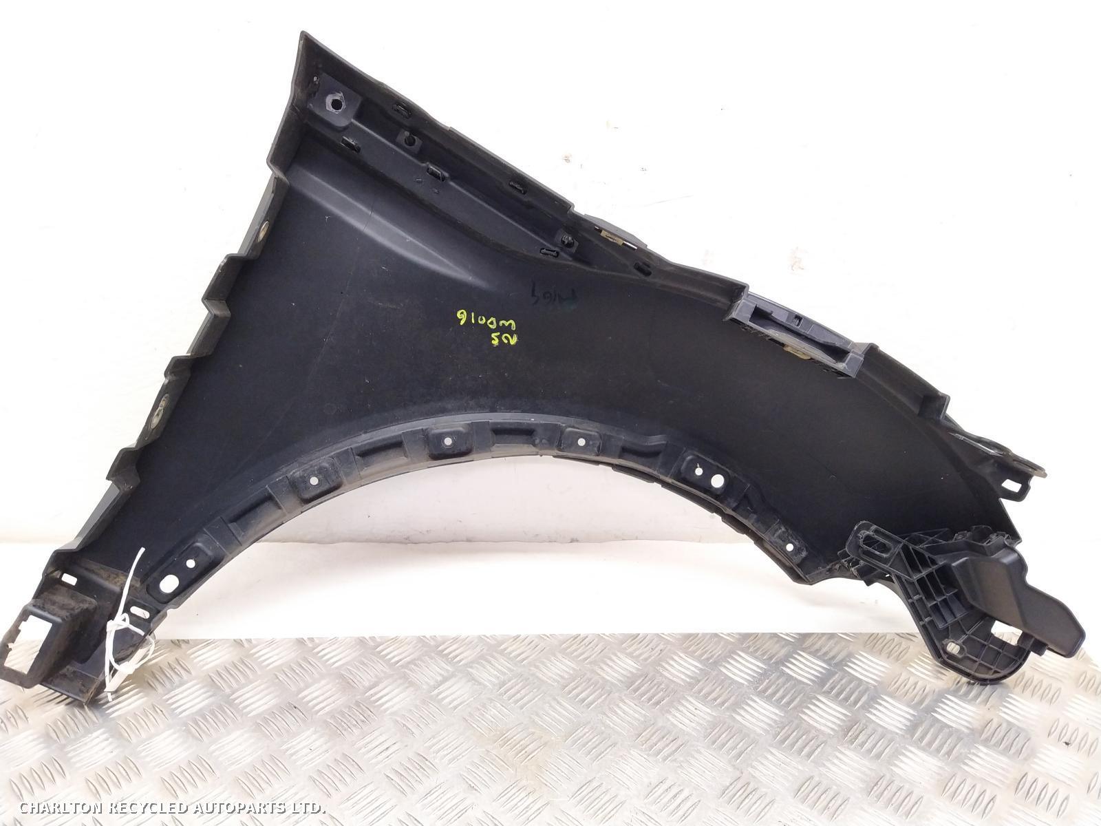 View Auto part L Wing LAND ROVER RANGE ROVER EVOQUE 2011