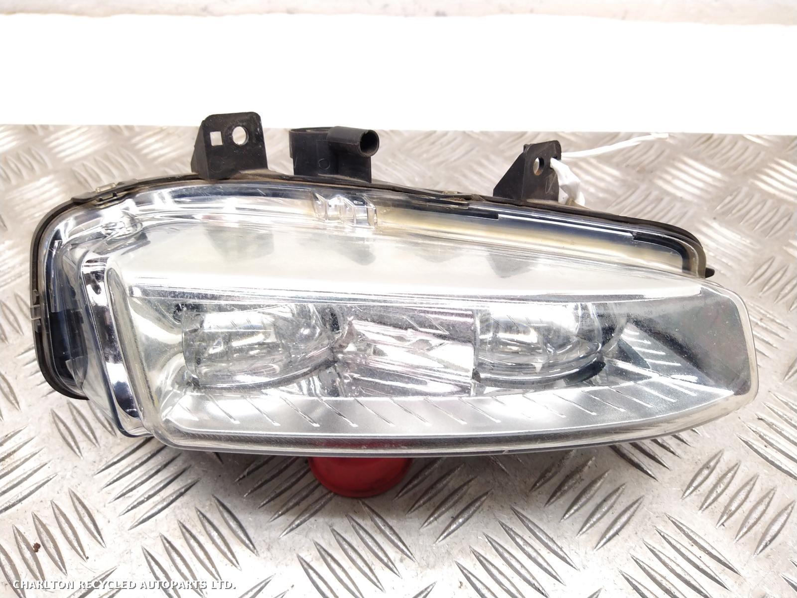 2011 LAND ROVER RANGE ROVER EVOQUE Fog Lamp View Auto part Fog Lamp LAND ROVER RANGE ROVER EVOQUE 2011