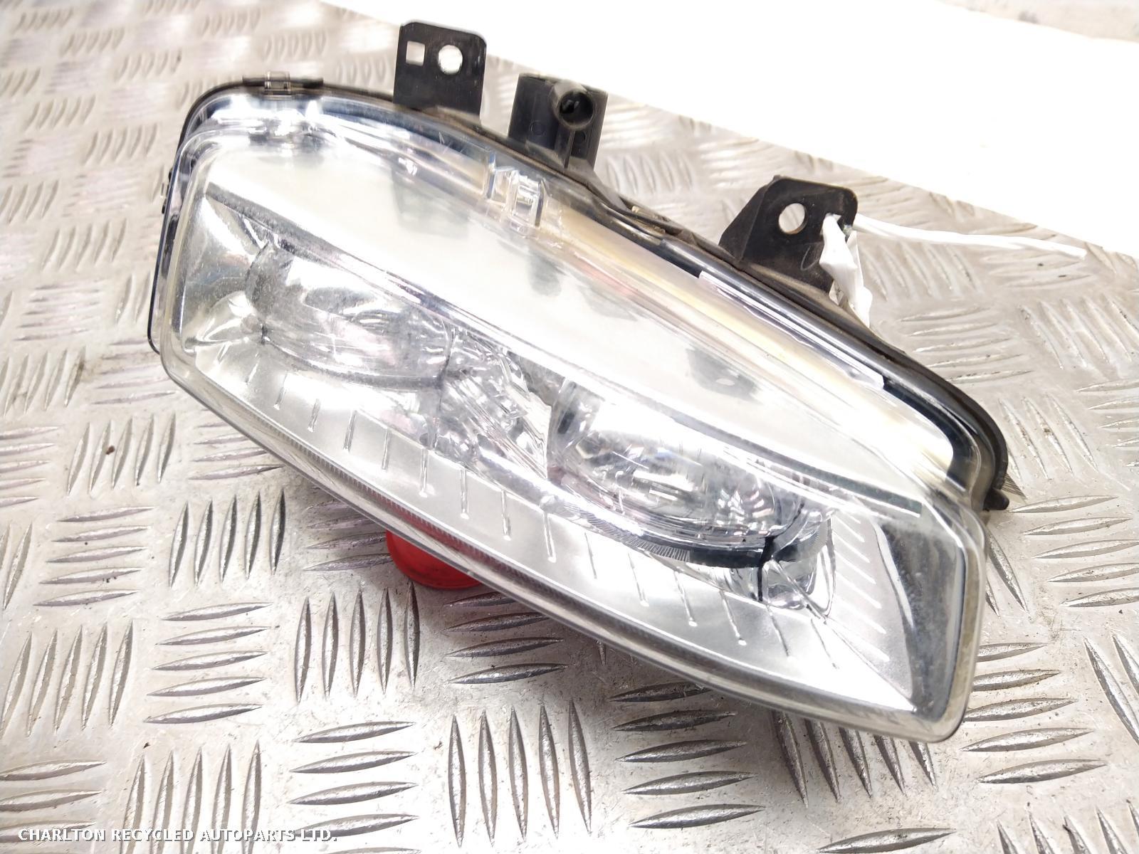 2011 LAND ROVER RANGE ROVER EVOQUE Fog Lamp View Auto part Fog Lamp LAND ROVER RANGE ROVER EVOQUE 2011