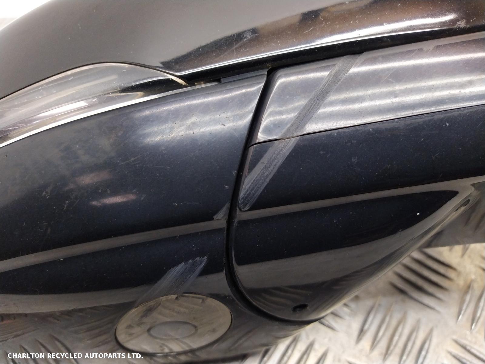 View Auto part R Door Mirror LAND ROVER RANGE ROVER EVOQUE 2011