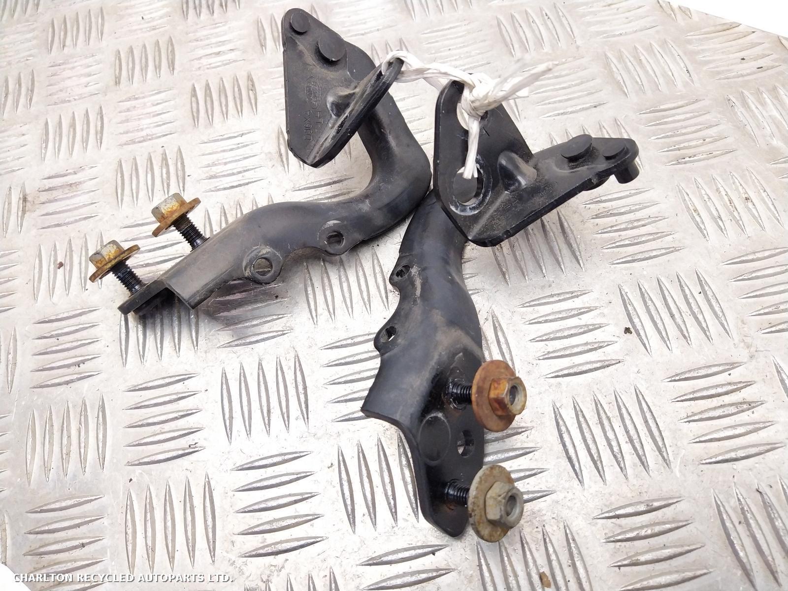 View Auto part Door Hinge LAND ROVER RANGE ROVER EVOQUE 2014