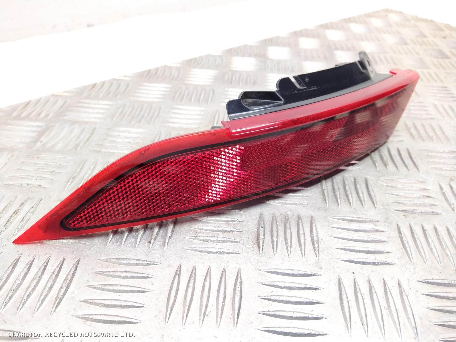 View Auto part Fog Lamp LAND ROVER DISCOVERY 2019